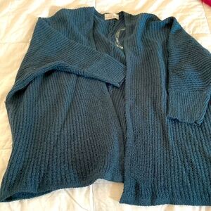 Becool brand cardigan with 3/4 length sleeves size S/M in good condition.